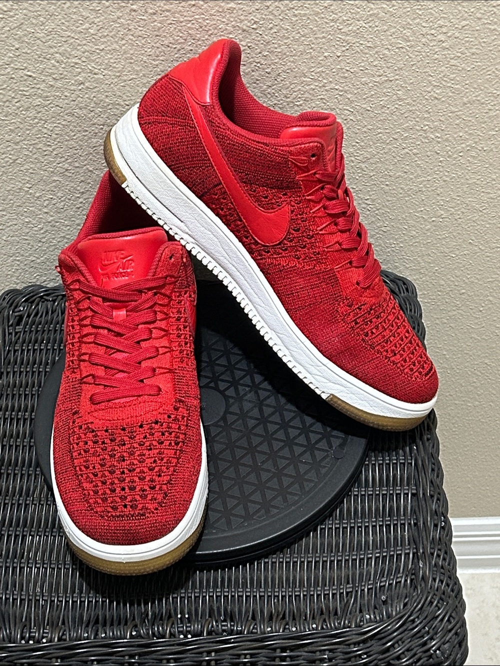 Size 11.5 Nike Air Force 1 Ultra Flyknit Low University Red 817419-600